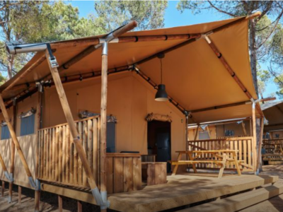 Camping Tramuntana: glamping y naturaleza en plena Costa Brava